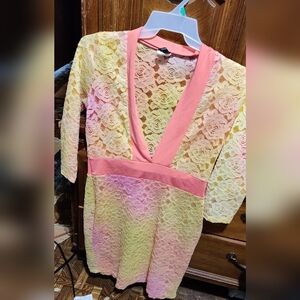 Yellow and Pink Sheer Rose Pattern Dress Size Large Long Sleeve Knee Length